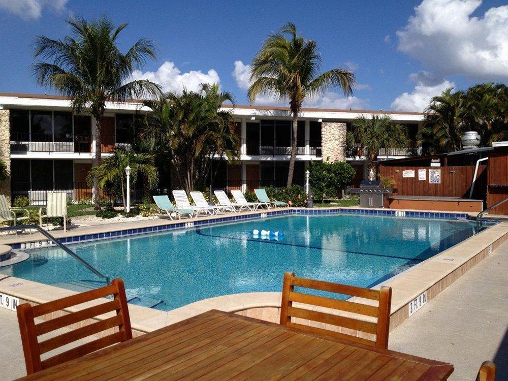 Dolphin Key Resort - Кейп-Корал Экстерьер фото
