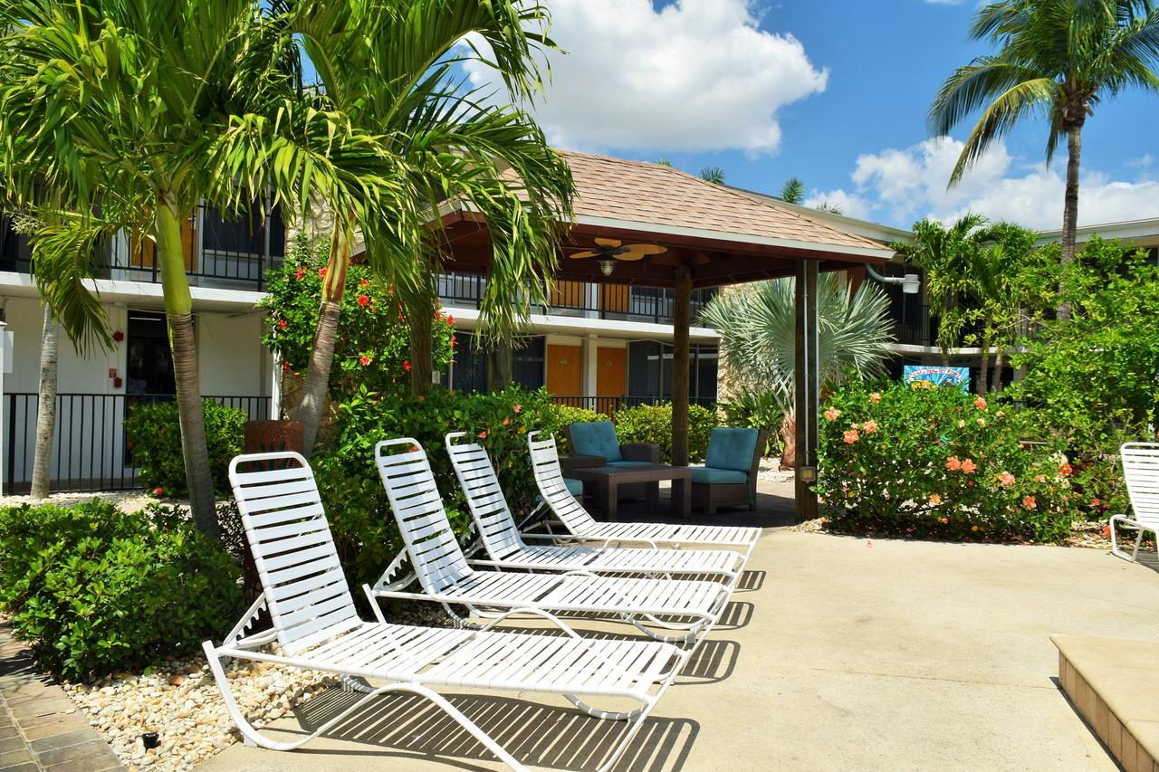 Dolphin Key Resort - Кейп-Корал Экстерьер фото